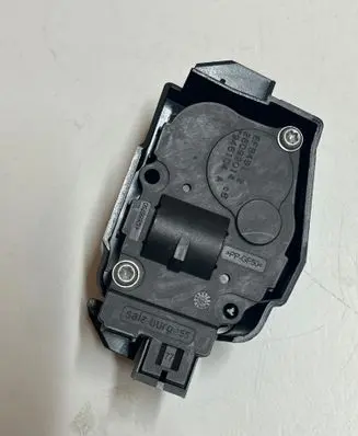 BMW X1 E84 Air flap motor/actuator 946104A 26092014 EEB491