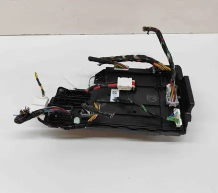 Tesla Model Y Central body control module 165764812A