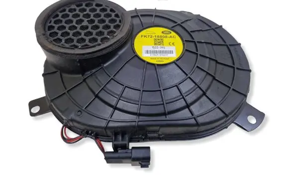 Land Rover Discovery Sport Subwoofer speaker FK7218808AC 15223WG ET3025036693