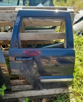 Jeep Grand Cherokee (WK) Rear door NOCODE