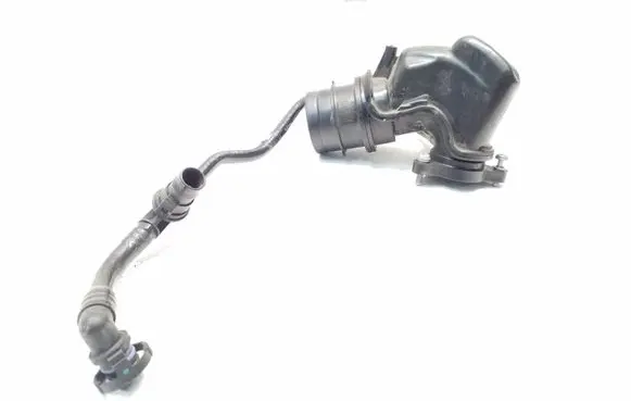 Volkswagen Jetta VI Intake resonator 04E129656
