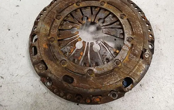 Volkswagen PASSAT B6 Pressure plate 