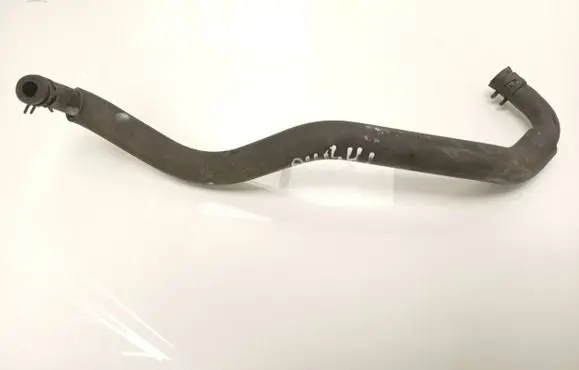 Coolant pipe/hose