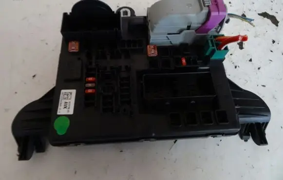 Opel Insignia A Fuse box set 22737768