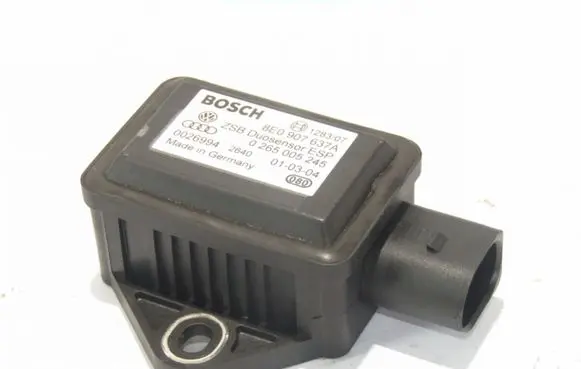 Volkswagen PASSAT B5.5 Sensor 8E0907637A