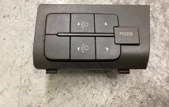 Fiat Ducato Headlight level height control switch 7354213530 30280119