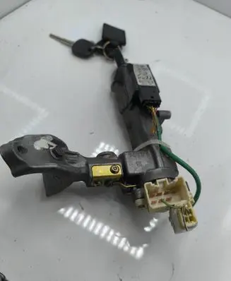 Toyota Land Cruiser (J120) Ignition lock 450203512 626325000 D25U2557289