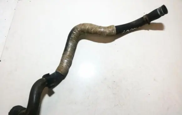 Opel Zafira A Engine coolant pipe/hose