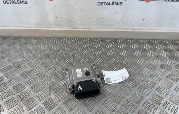 Mercedes-Benz C W205 Adblue control unit A0009003313