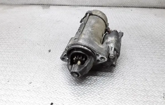 Mercedes-Benz Sprinter W906 Starter motor A6519060026 4280005511