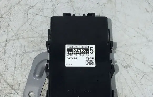 Toyota Yaris Other control units/modules 896900D050 MB1028500830