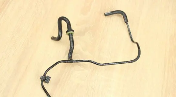 Audi A6 S6 C7 4G Vacuum line/pipe/hose 04L131552AN