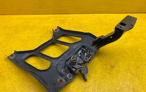 Mercedes-Benz V Class W447 Radiator support slam panel bracket A4478801003