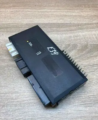 BMW 5 E39 Comfort/convenience module 8372141 5DK007047
