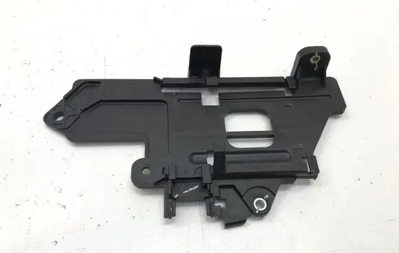 Ford Mustang Mach-E Other engine bay part LJ9812A692CC