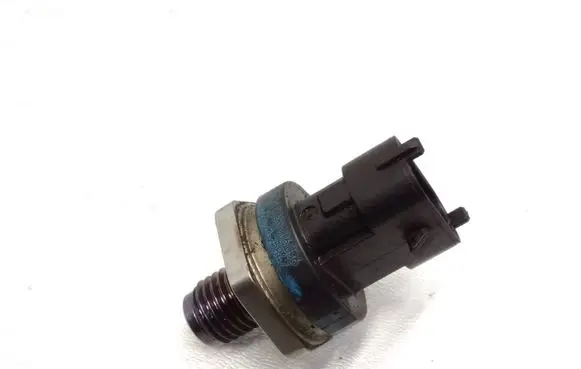 Fuel pressure sensor