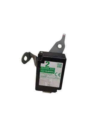 Subaru Outback Antenna control unit 88831AG020 2513009030