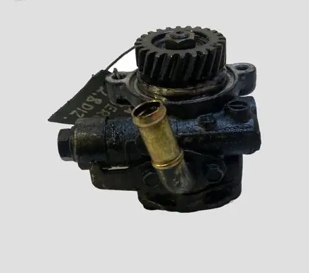Mitsubishi Pajero Power steering pump 30072