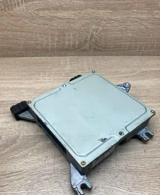 Honda Civic Engine control unit/module ECU 37820P3XG01 147116855