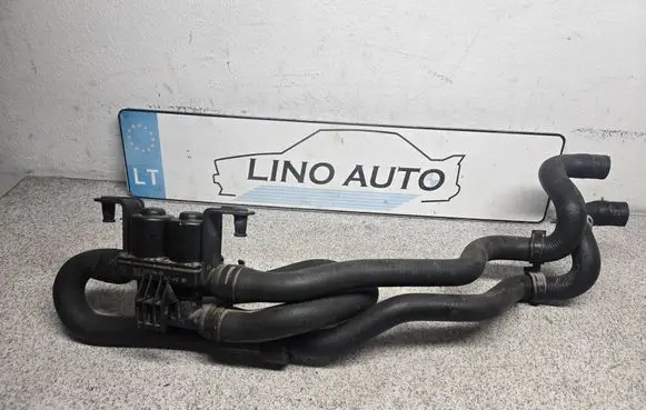 BMW 5 E60 E61 Coolant heater control valve 6931708 070619 1147412