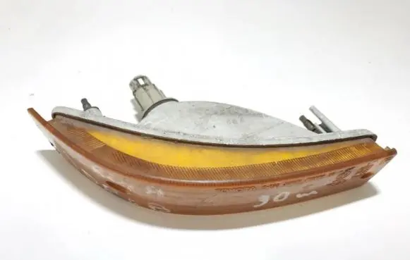 Front indicator light