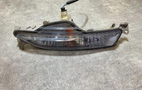 Iveco Daily 6th gen Front bumper turn signal 465809999 5802312349