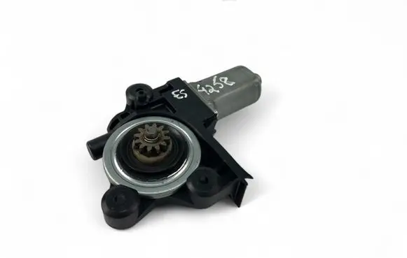 Volvo C30 Front door window regulator motor 979037100