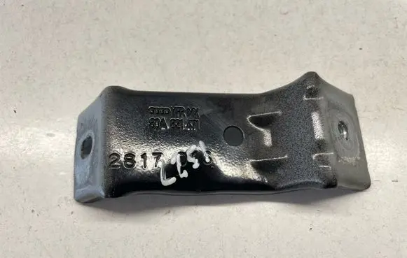 Audi Q5 SQ5 Fender mounting bracket 80A821471