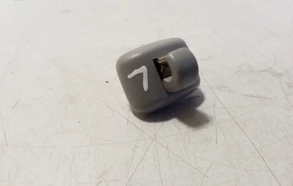 Sun visor clip/hook/bracket