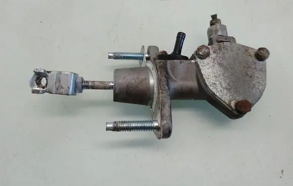 Honda Accord Master brake cylinder 423080JP