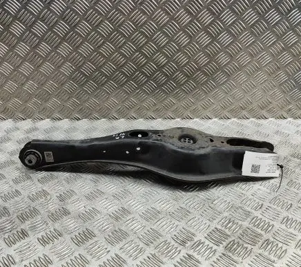Volkswagen PASSAT B8 Rear upper control arm/wishbone 3Q0505311E