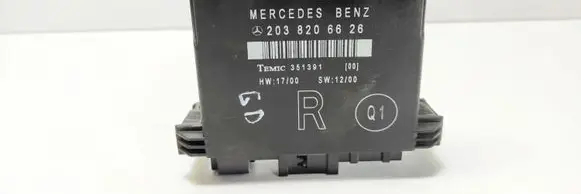 Mercedes-Benz C W203 Door control unit/module 2038206626