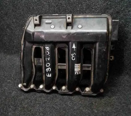 BMW 3 E90 E91 Intake manifold 7795393