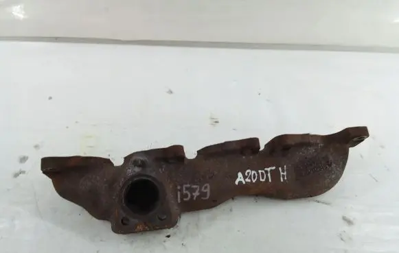 Opel Insignia A Exhaust manifold 55565985