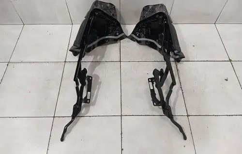 Audi R8 4S Tailgate/trunk/boot hinge 4S7825003D