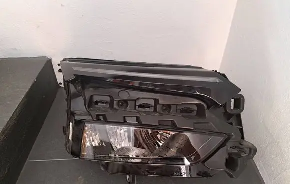 Skoda Elroq Headlight/headlamp 5LB941010