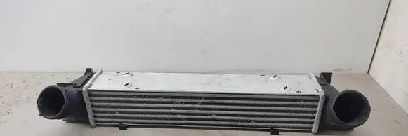 BMW X1 E84 Intercooler radiator 7524916 3093796 0304151048