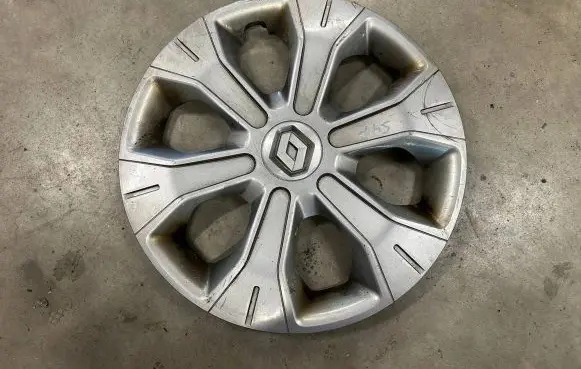 Renault Scenic III - Grand scenic III R15 wheel hub/cap/trim 403150011R
