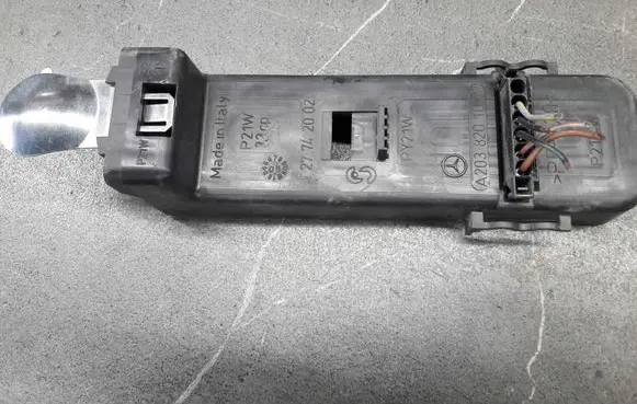 Mercedes-Benz C W203 Tail light bulb cover holder A2038201077