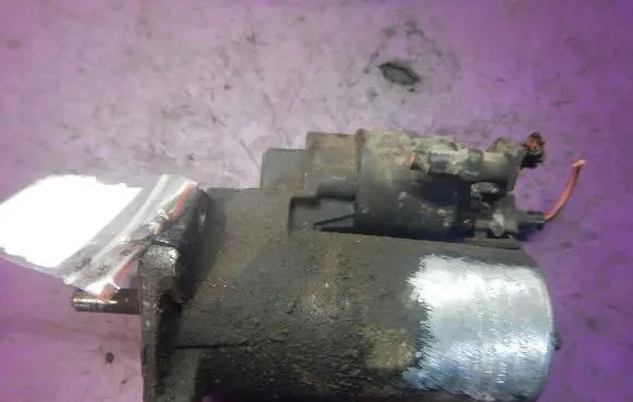 Volkswagen Polo III 6N 6N2 6NF Starter motor 085911023B