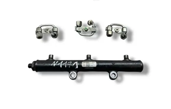 Jaguar XF X250 Fuel main line pipe A2C20001291 4R8Q9D280BC 4R8Q9D280BB