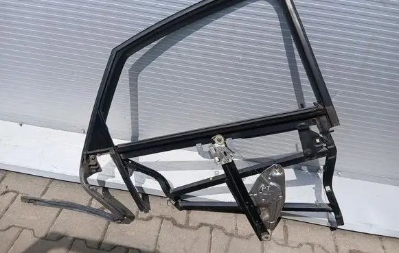 Audi A6 S6 C5 4B Front door window/glass frame 4B0839398