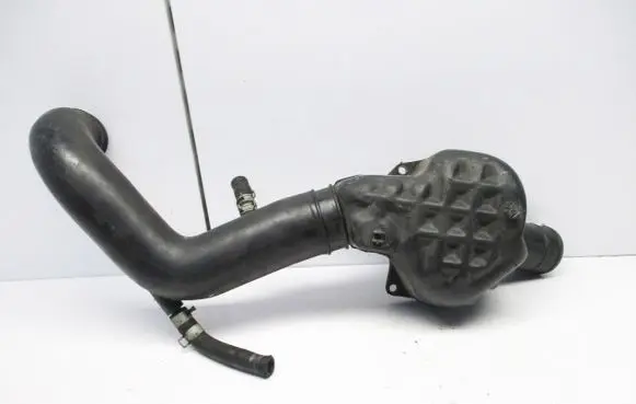 Nissan Serena Intake resonator 