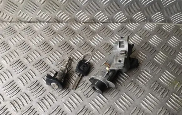 Volkswagen Golf IV Ignition lock 4B0905851C 1J0837167 1J0837168