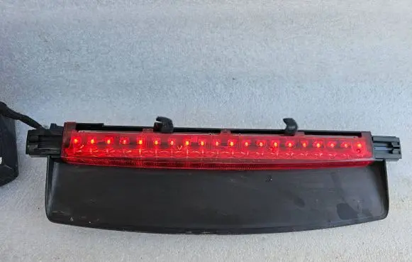 Audi A6 S6 C6 4F Third/center stoplight 4F5945097