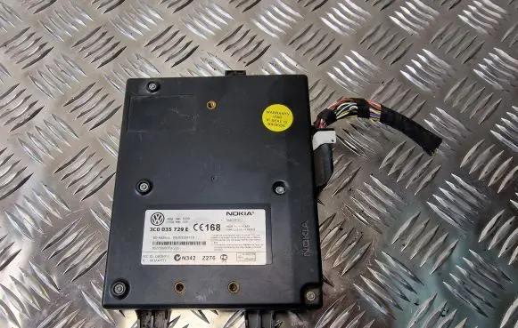 Volkswagen PASSAT B6 Phone control unit/module 3C0035729E