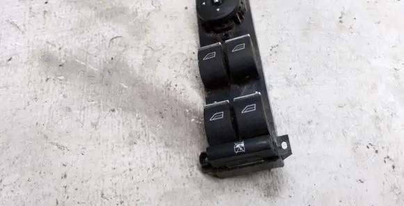 Ford Kuga I Electric window control switch 8M5T14A132AC 3S003188100