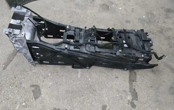 Audi Q7 4M Center console 4M0863243