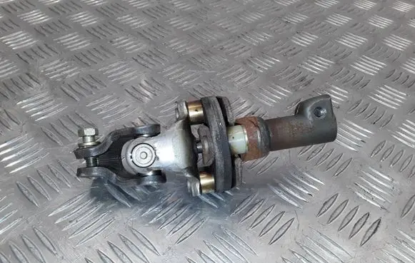 Toyota Previa (XR30, XR40) II Steering column universal joint