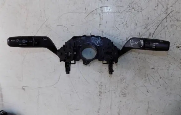 Nissan X-Trail T33 Wiper turn signal indicator stalk/switch 6UE6A